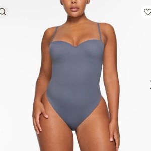 SKIMS CONTOUR LIFT STRAIGHT NECK BODYSUIT | STEEL BLUE - STEEL L